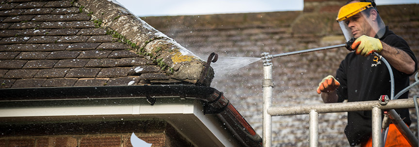 Roof cleaning Barton-le-Clay